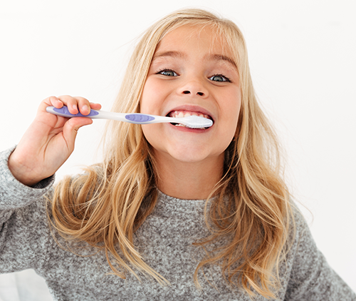 5 HEALTHY ORAL HABITS TO TEACH YOUR CHILDREN
